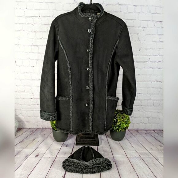 LL BEAN Faux Suede Sherpa Lined Coat with Matching Hat - Picture 3 of 16
